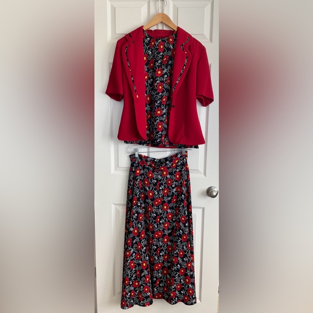Black and Red Knee-Length Pencil Skirt Set for Work